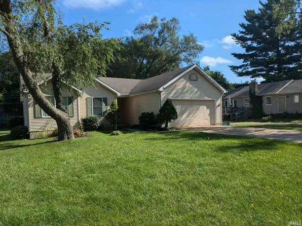 19673 Detroit Ave, South Bend, IN 46614