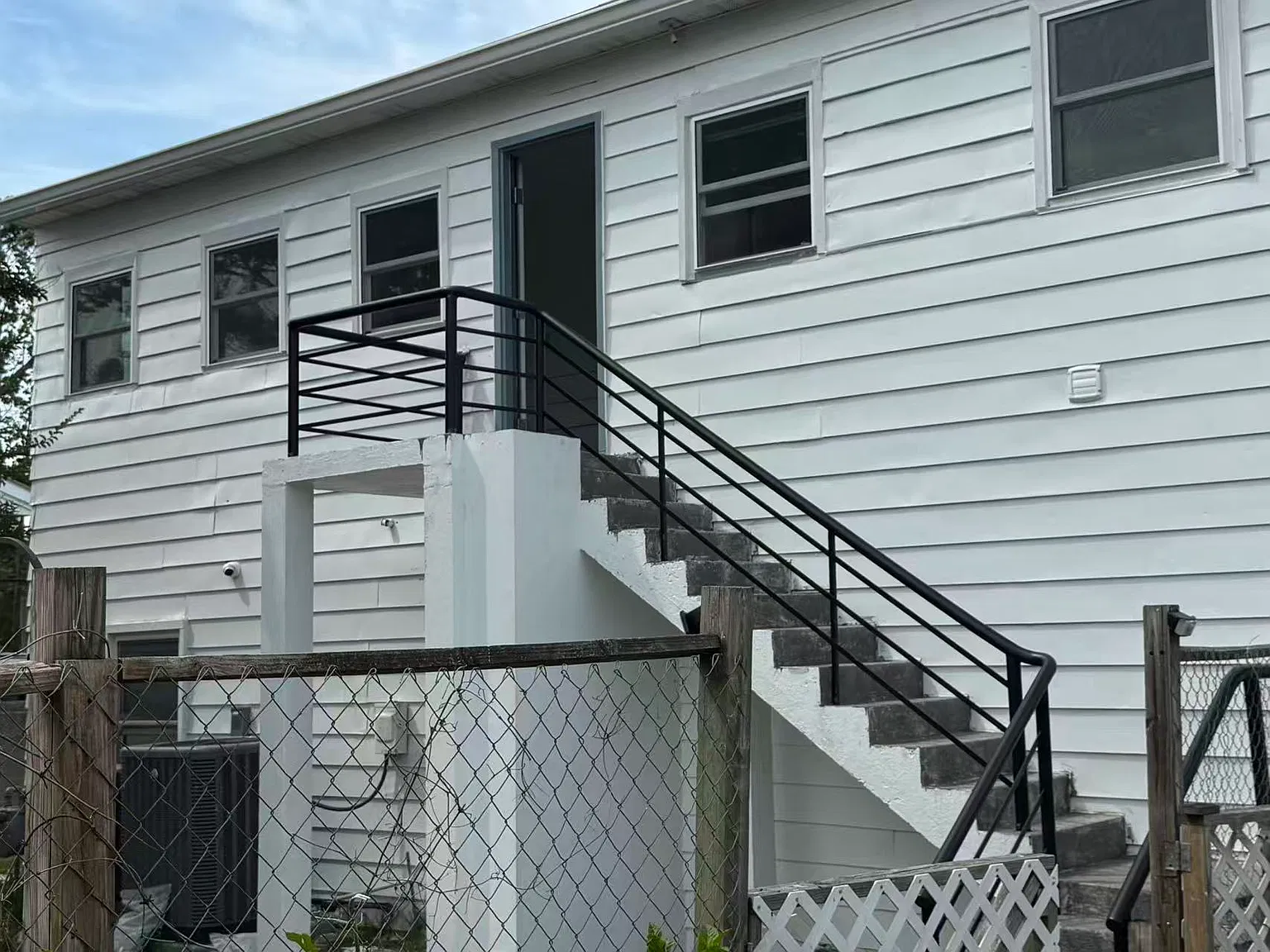 3 bed, 1600 sqft, $1,850 — Photo 4