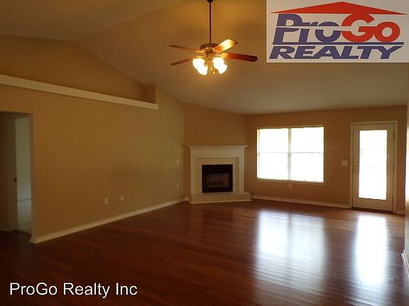 2nd image of 4706 Thousand Oaks Blvd
