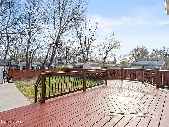 5th image of 3231 Elane Dr