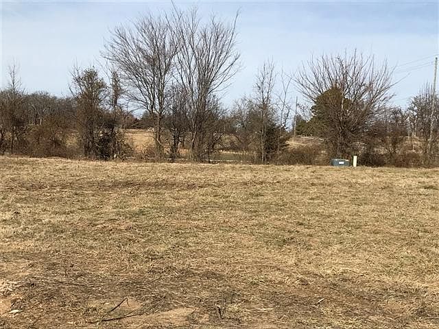 1st image of 2505 Elisabeth Ct