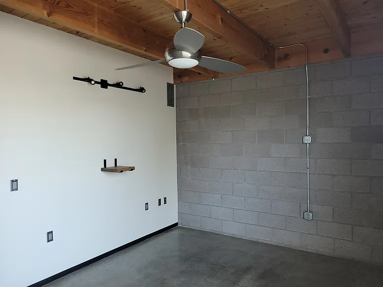 727 E Portland St #36 — Photo 17