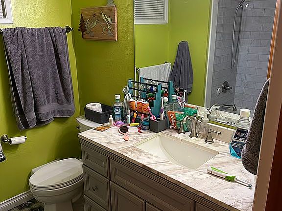 4th image of 1134 29th Ave SW