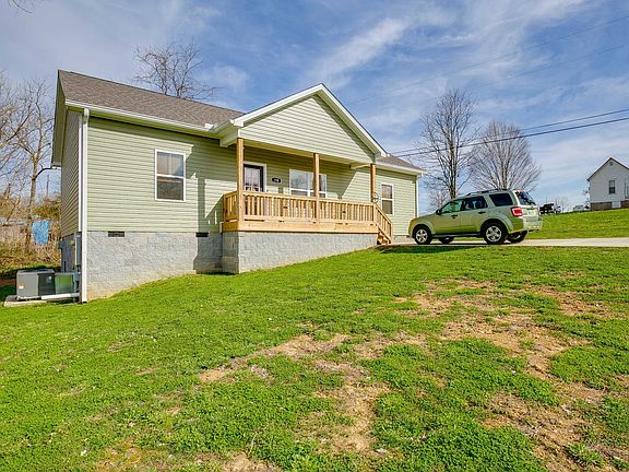 2nd image of 110 Holland St Lot 5
