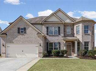 5470 Mirror Lake Dr, Cumming, GA 30028