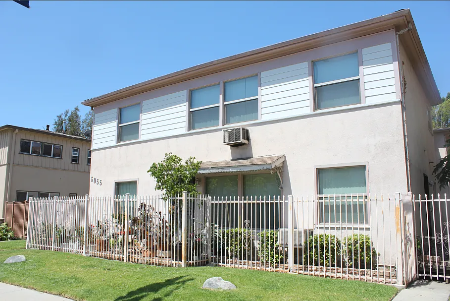2 bed, 1000 sqft, $2,395 — Photo 4