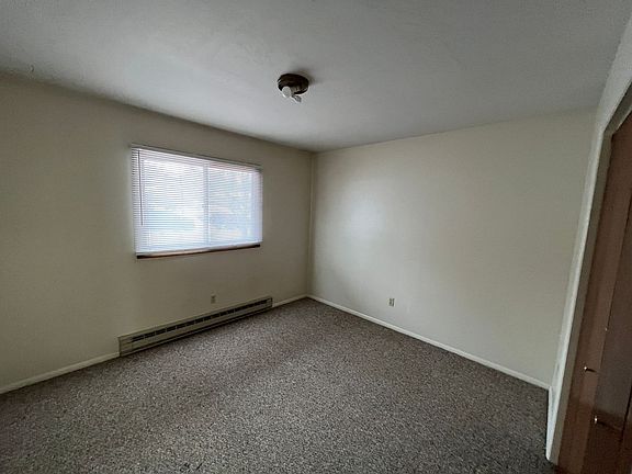 4th image of 2314 Hillview Ct #1