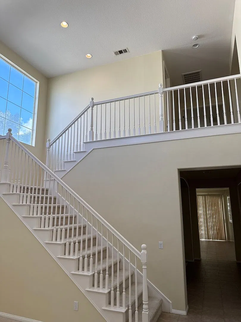 Beautiful West Lancaster 2 Story Offering 3209 sq. ft. close to Lancaster High School — Photo 3