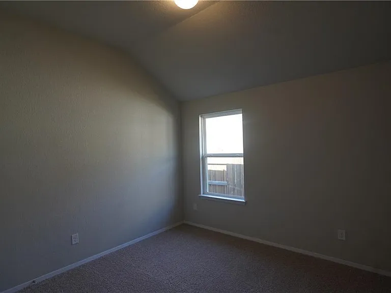 131 Trailstone Dr — Photo 17
