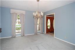 4th image of 7906 17th Green Dr
