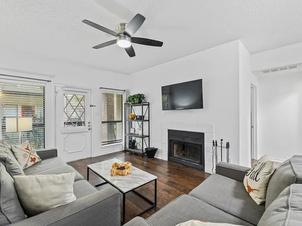 806 W 24th St APT 210, Austin, TX 78705