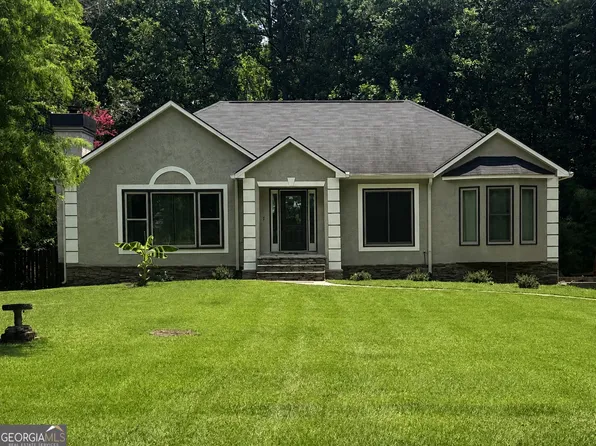 145 London Ln, Sharpsburg, GA 30277