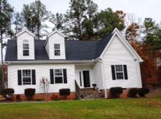 254 Oak Ridge Dr, Greenwood, SC 29649