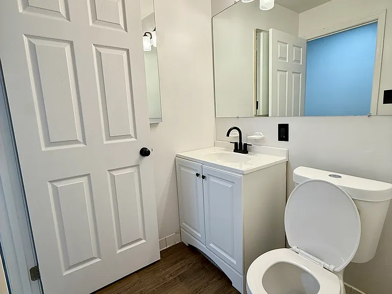 Vernon Homes — Photo 18