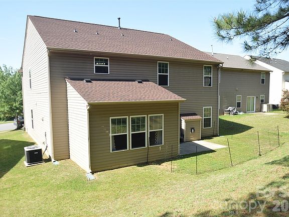 3rd image of 3419 Ashley View Dr #7