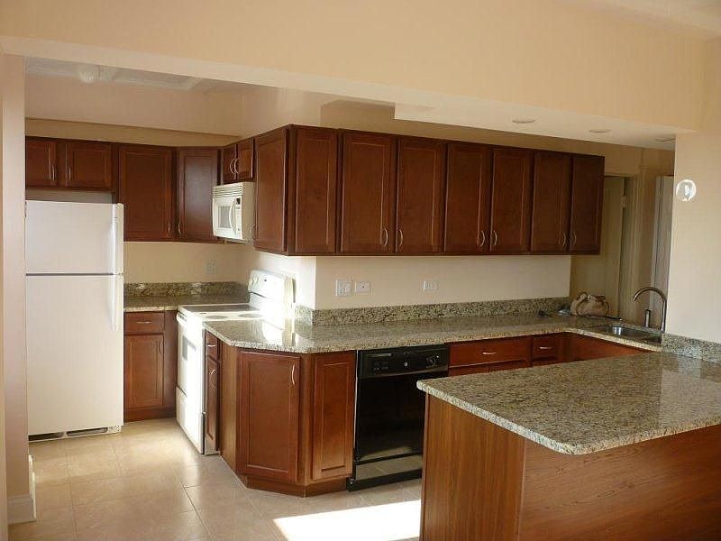 1st image of 1212 N La Salle Dr #11