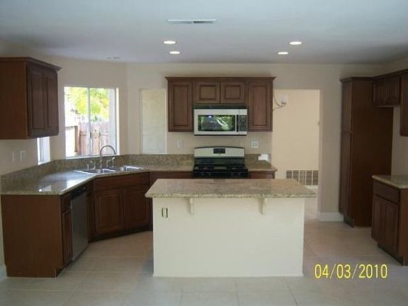 2nd image of 1736 Calle Platico