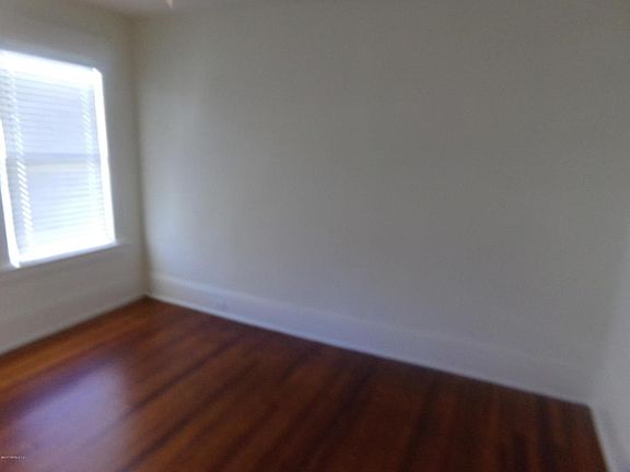 5th image of 2778 Herschel St