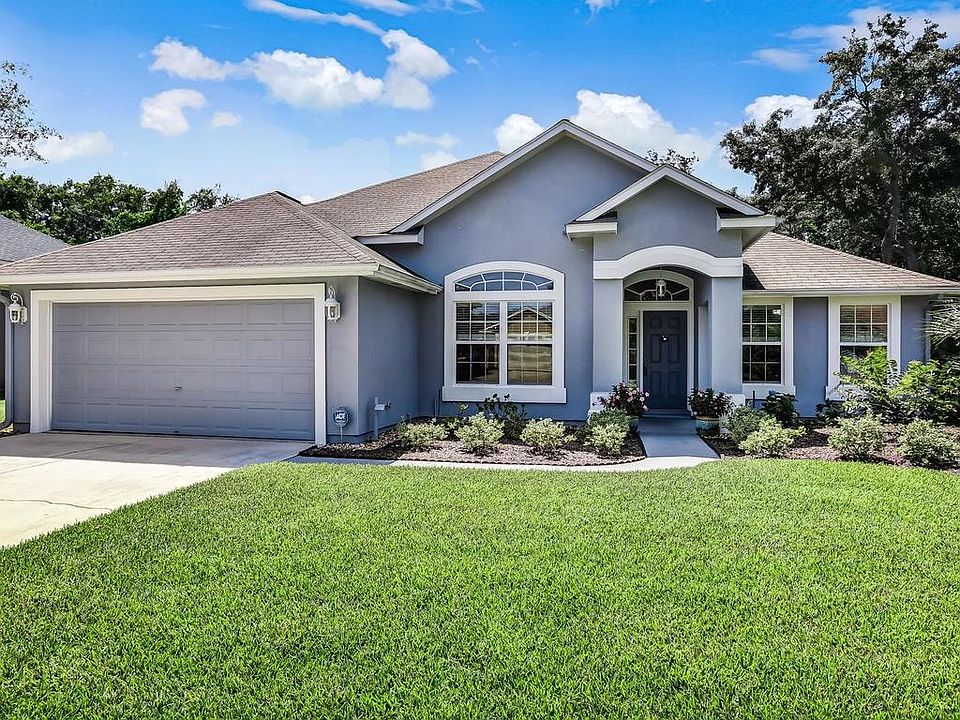 1st image of 831 Parkview Pl W