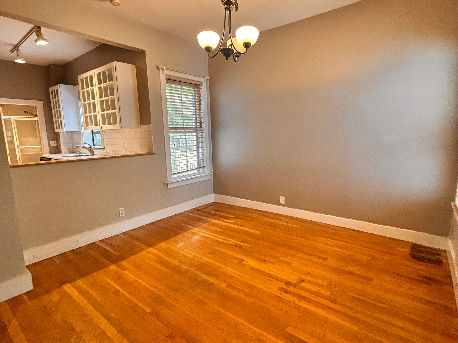 1 bed, 815 sqft, $3,000 — Photo 4