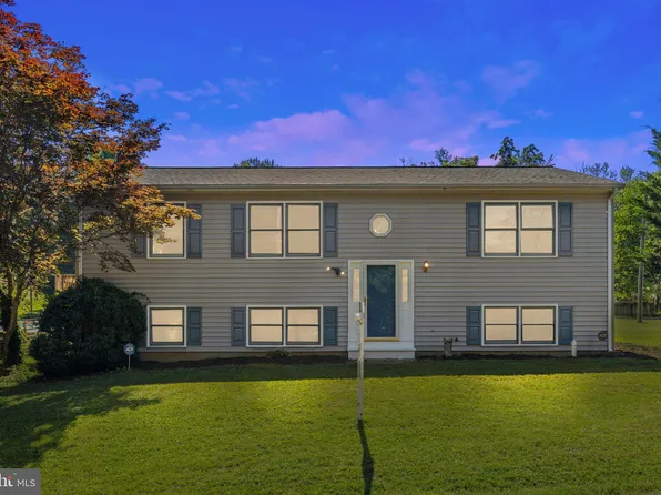 37 Frazier Rd, Warrenton, VA 20186