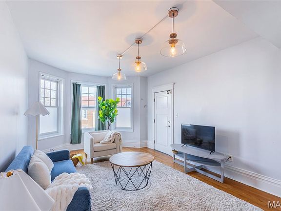 4th image of 541 Rosedale Ave APT 202