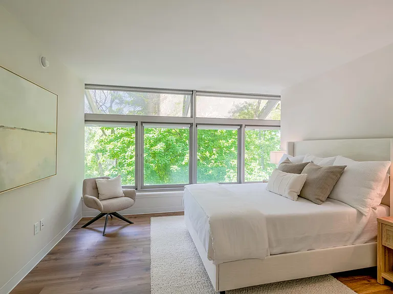 Residences at The Summit — Photo 15