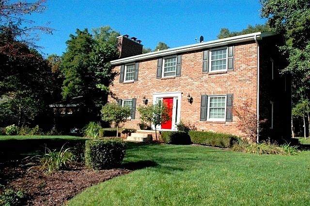 1st image of 2742 Jennifer Dr