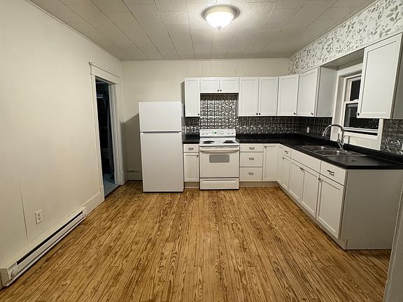 3rd image of 78 S 4th St APT 3
