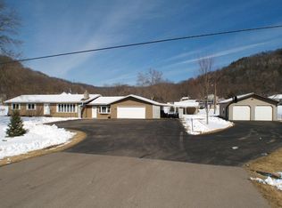 W5464 State Road 33, La Crosse, WI 54601