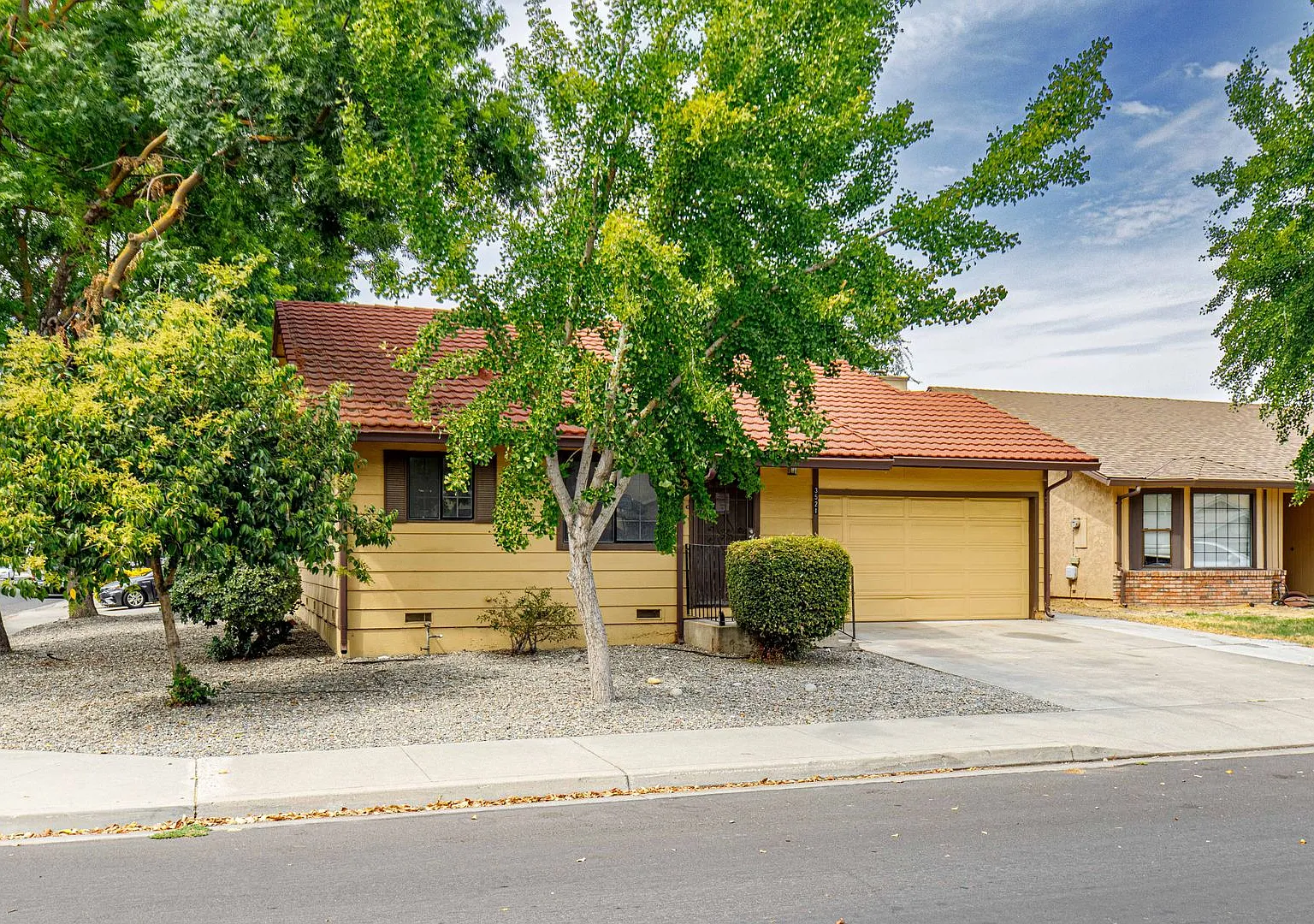 3 bed 2 bath home for RENT in Modesto by Highway 99 and Costco! — Photo 3