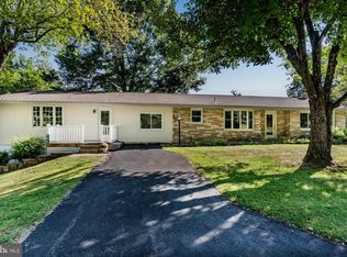 706 Pleasant View Rd, Lewisberry, PA 17339