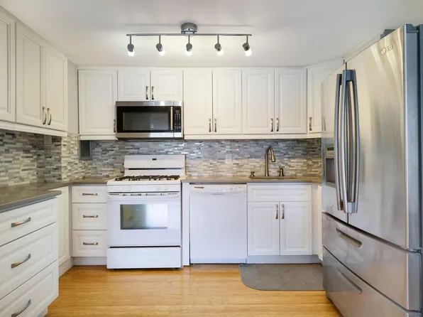 100 West Ave #522-S, Jenkintown, PA 19046