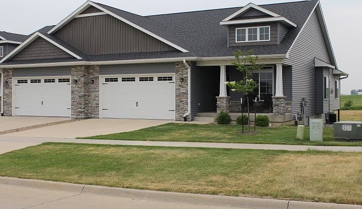 1st image of 727 Deer View Ave