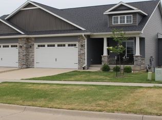 727 Deer View Ave, Tiffin, IA 52340