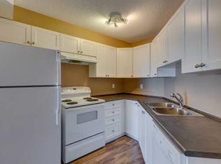 60 Panatella St NW #1413, Calgary, AB T3K0M1