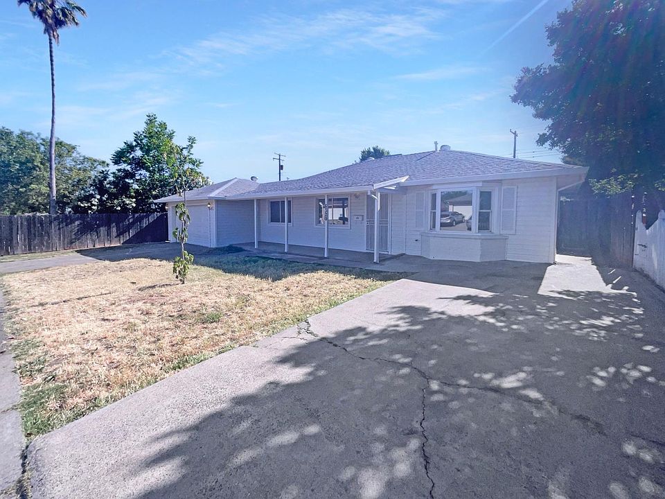 1st image of 6320 Channing Dr