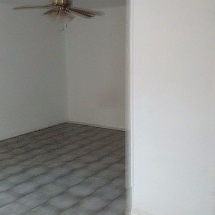 3rd image of 1740 Rio Vista Dr