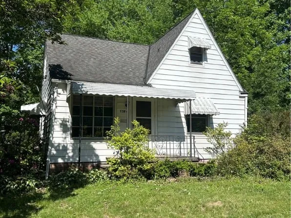7354 Hopkins Rd, Mentor, OH 44060