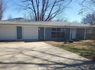 718 S Wilson Pl, Cushing, OK 74023