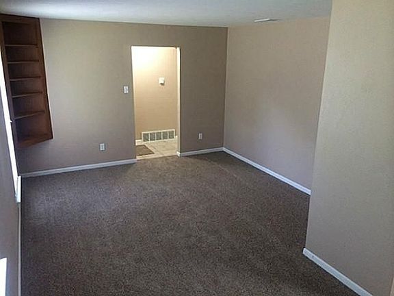 5th image of 7464 Beckwood Dr