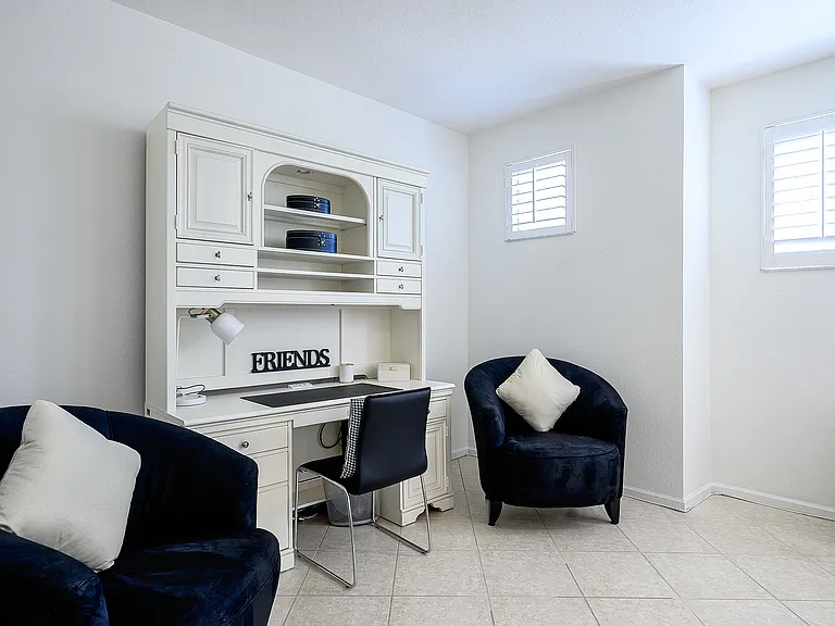 Blue Juniper Ct — Photo 5