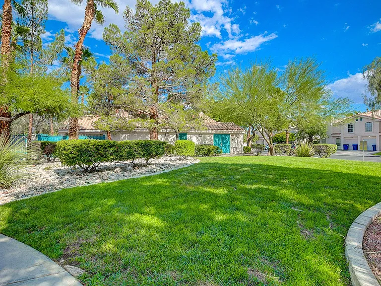 7987 Dorinda Ave — Photo 50