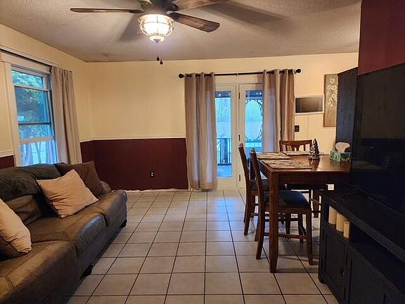 4th image of 62 Cedar Ct