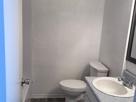 4th image of 403 S Ballard Ave APT 212
