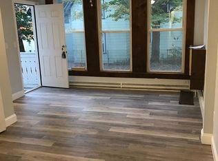 42 Richards St APT 1R, Worcester, MA 01603