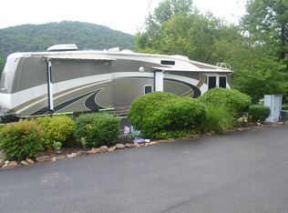 Highway 73, Townsend, TN 37882