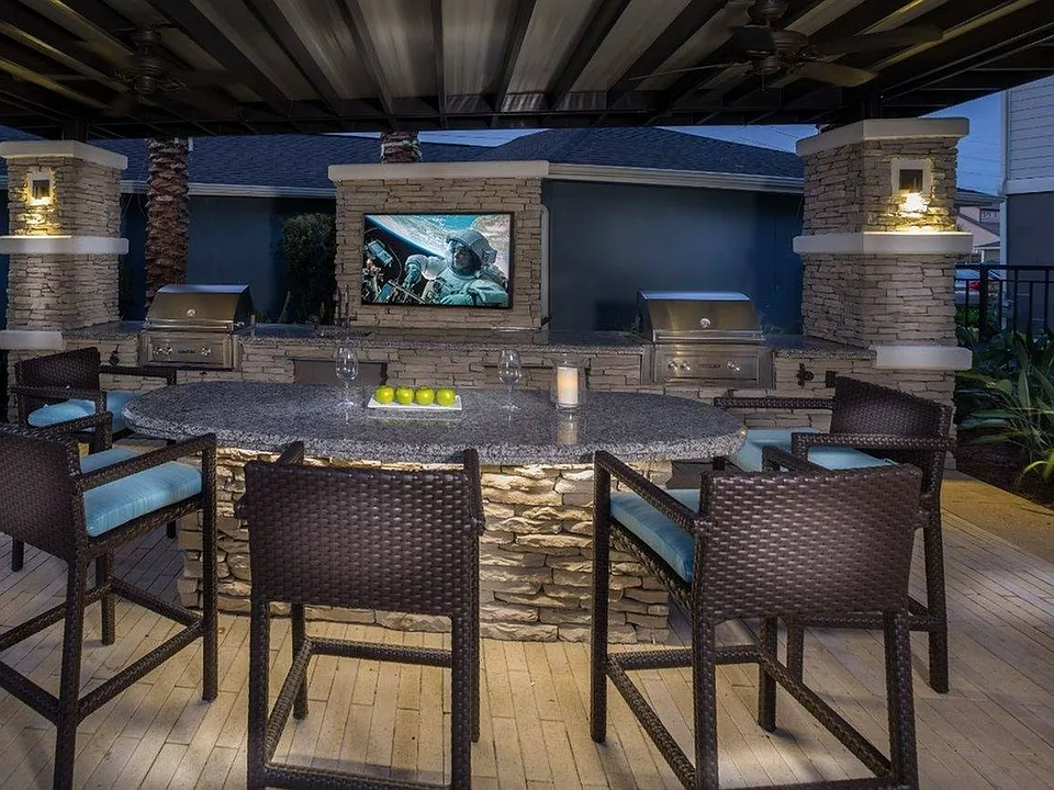 Outdoor Lounge