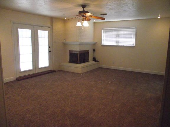 2nd image of 1554 E 50th St