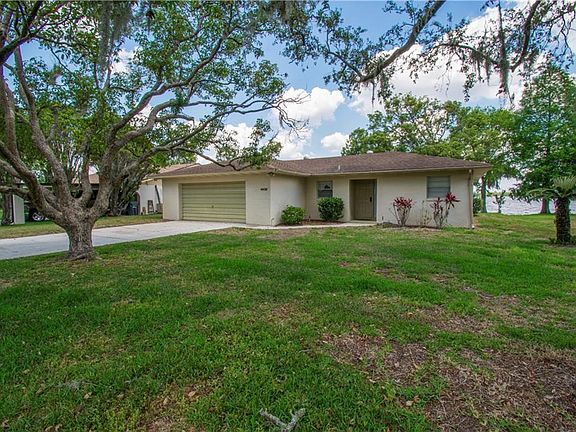 2nd image of 4438 Bonnet Lake Dr